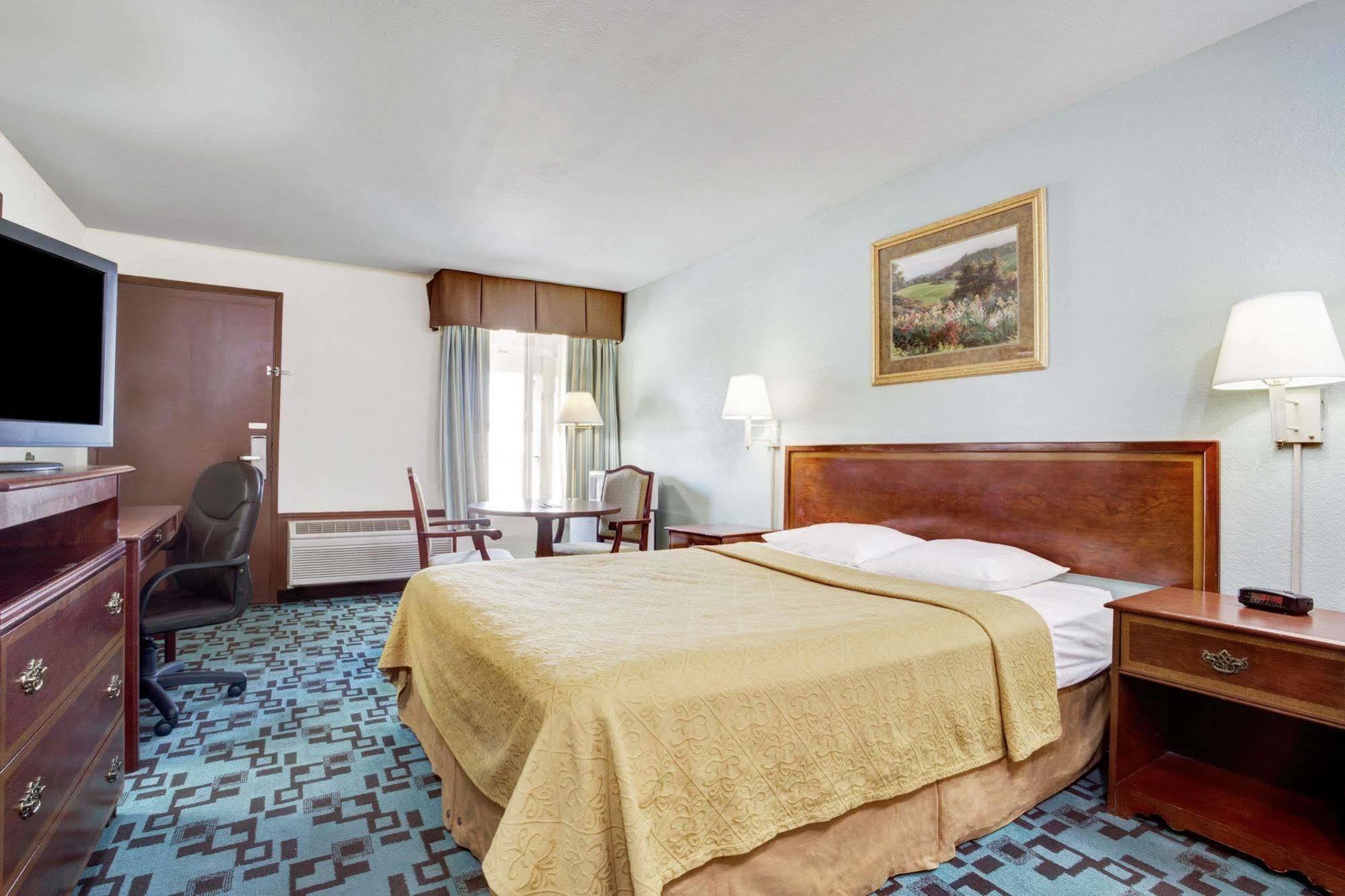 Готель Super 8 Creswell/South Eugene Екстер'єр фото